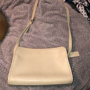 Vintage & Authentic Coach cream Beige bag
